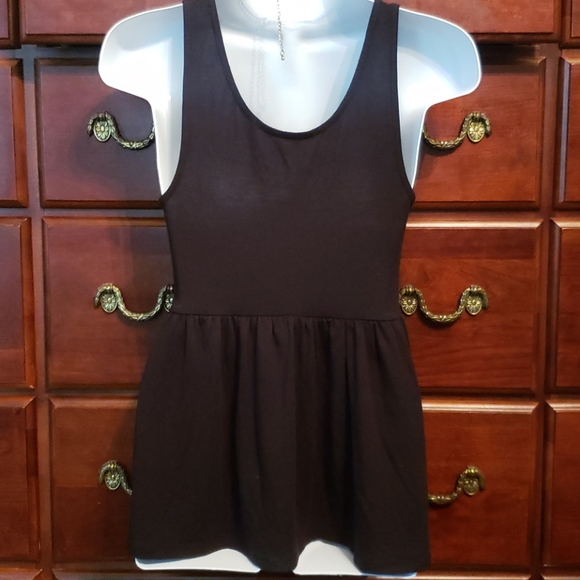 Decree tank top! - Picture 3 of 5